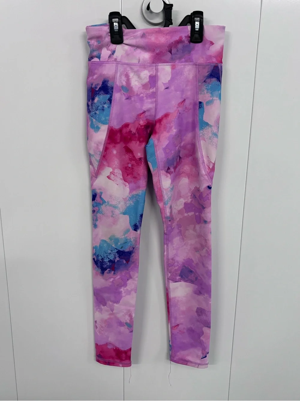 Old Navy Active Girls Powersoft Leggings Size Large 10-12 Pink Purple Watercolor